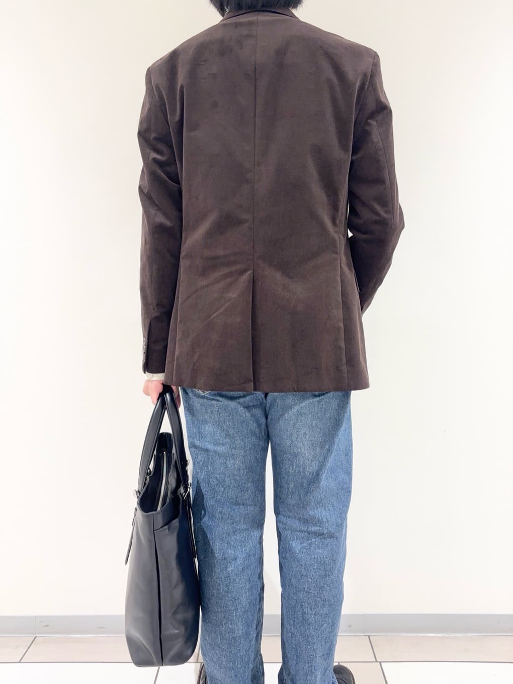 及川さんの「TAKEO KIKUCHI｜【Sサイズ～】ストレッチコーデュロイ ジャケット」を使ったコーディネート