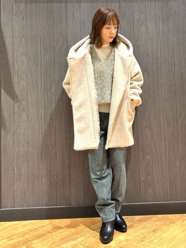 meiさんの「SHOO･LA･RUE｜【洗濯機可/S-LL】美脚見え あったか裏起毛 テーパードパンツ」を使ったコーディネート