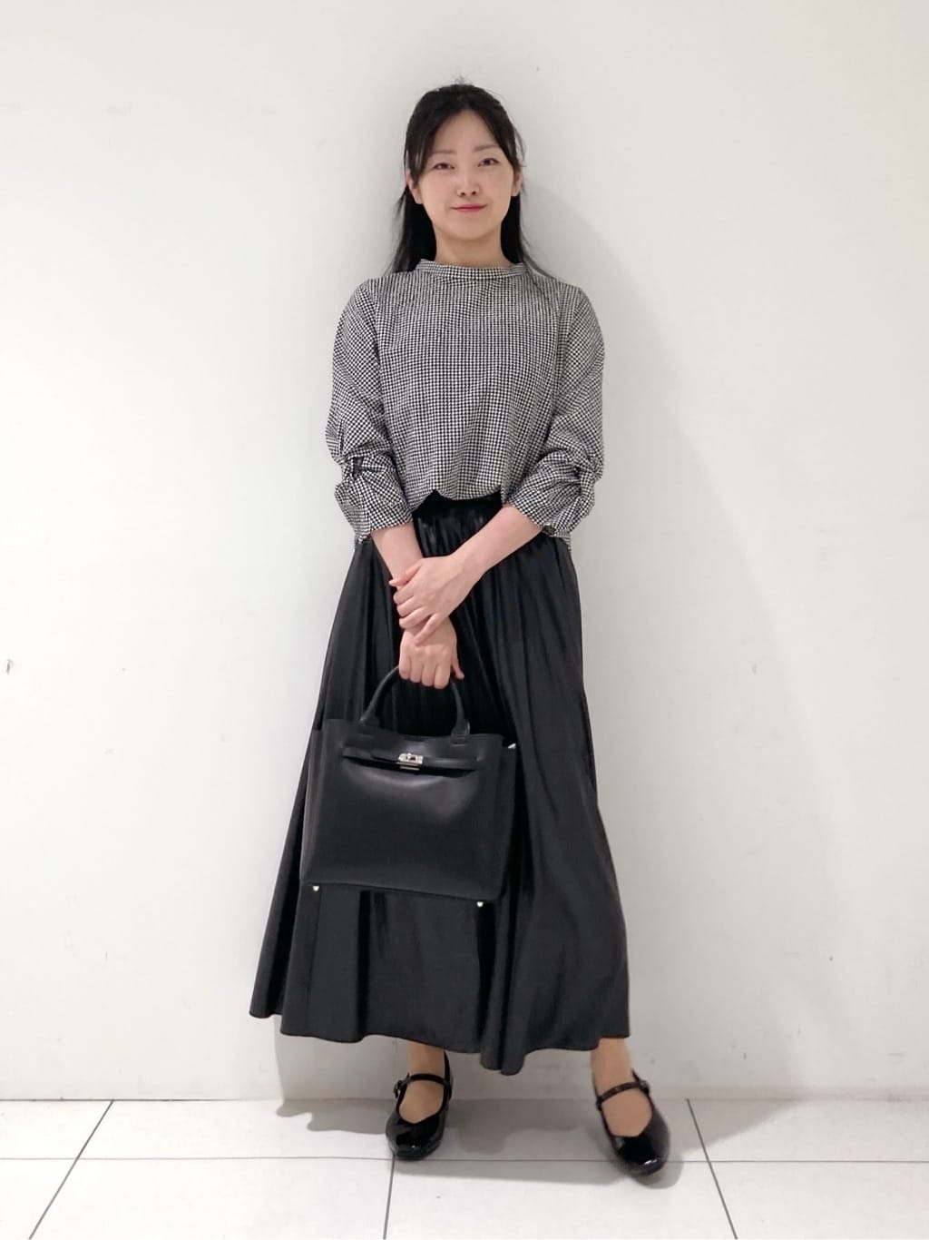 momokoさんの「INDIVI｜【UVケア／吸汗速乾】スリーブデザインブラウス」を使ったコーディネート
