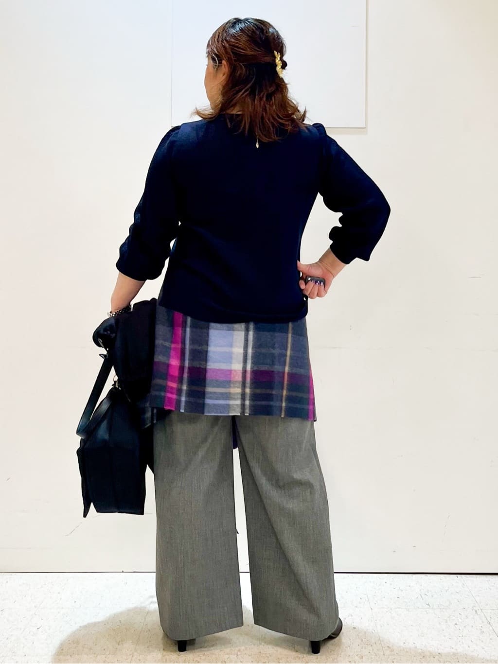 kimmyさんの「Reflect｜【すっきりシルエット】ワイドクロップドパンツ」を使ったコーディネート