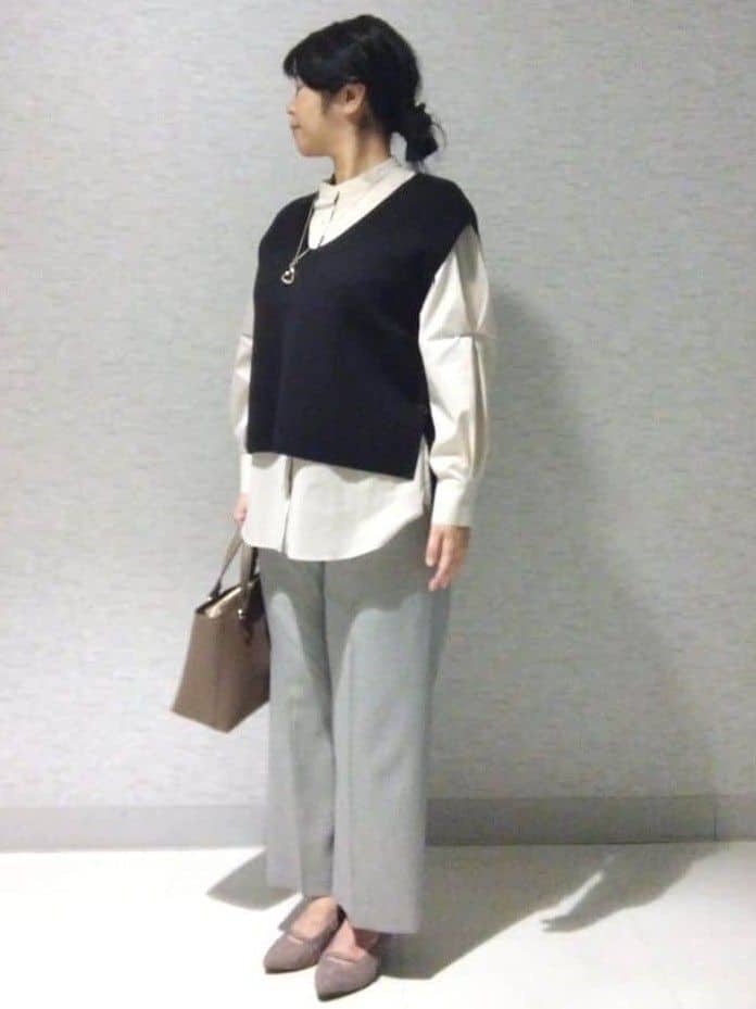 sakoさんの「Reflect｜【さらっと一枚で決まる／重ね着にもおすすめ◎】タックスリーブシャツブラウス」を使ったコーディネート