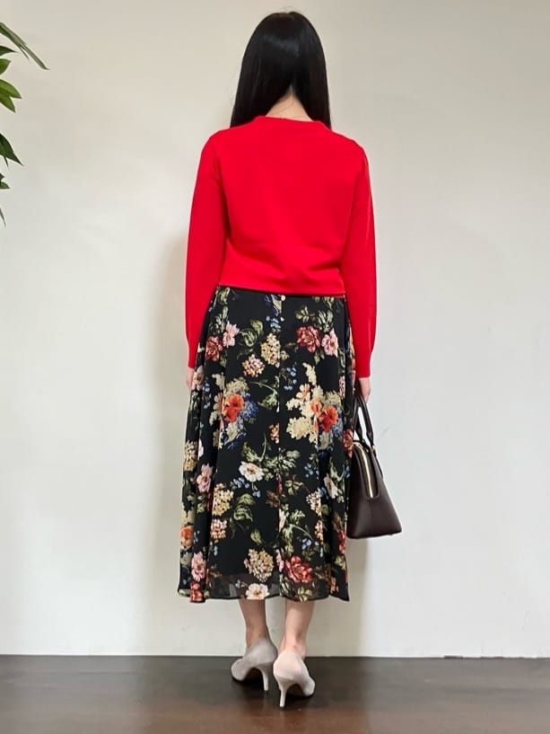 カレンさんの「UNTITLED｜【アンサンブル可/薄手】ベーシッククルーネックカーディガン」を使ったコーディネート