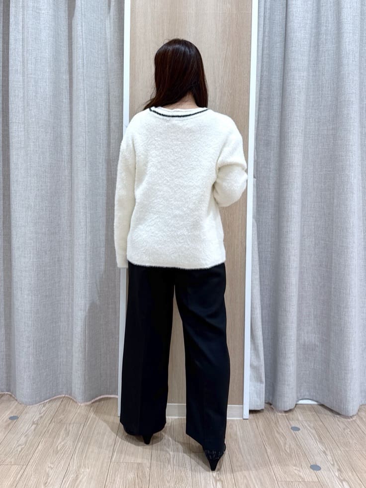 sachiさんの「grove｜軽やかフェザーで魅せる、クラシカルな主役カーディガン」を使ったコーディネート