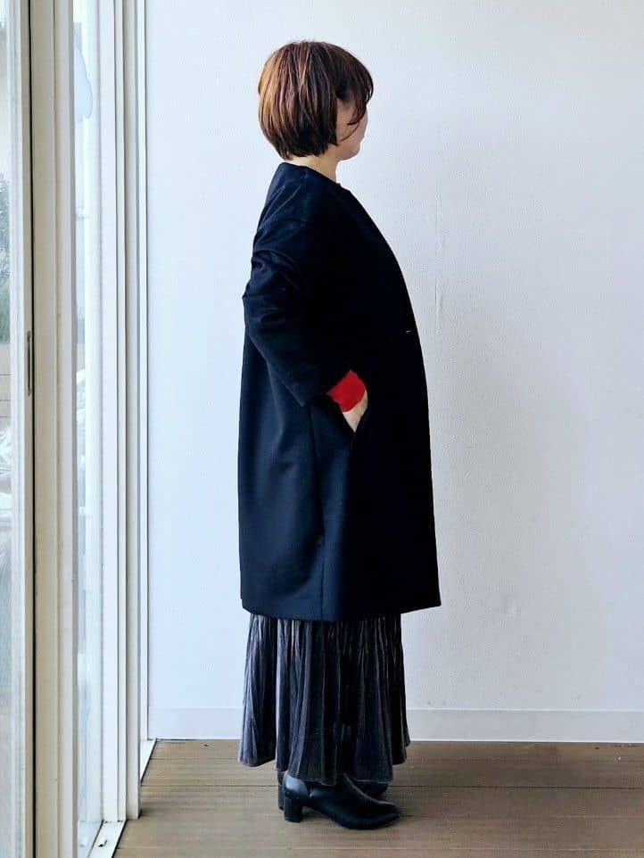 やじまさんの「UNTITLED｜【アンサンブル可/洗える】シルクウールカシミヤ ドルマンスリーブニット」を使ったコーディネート