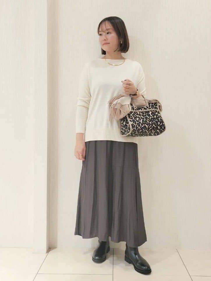 naokoさんの「UNTITLED｜【ミディ丈/軽やか】セミラグランリバー コート」を使ったコーディネート