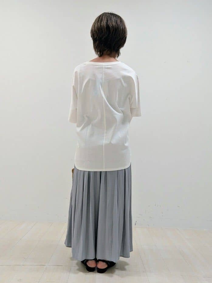 nishiさんの「Reflect｜【ウエストゴム仕様／長く着られる◎】スカーチョパンツ」を使ったコーディネート