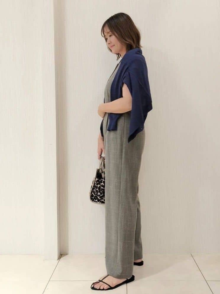 naokoさんの「UNTITLED｜【接触冷感/オールインワン/洗える】梳毛調合繊コンビネゾン」を使ったコーディネート