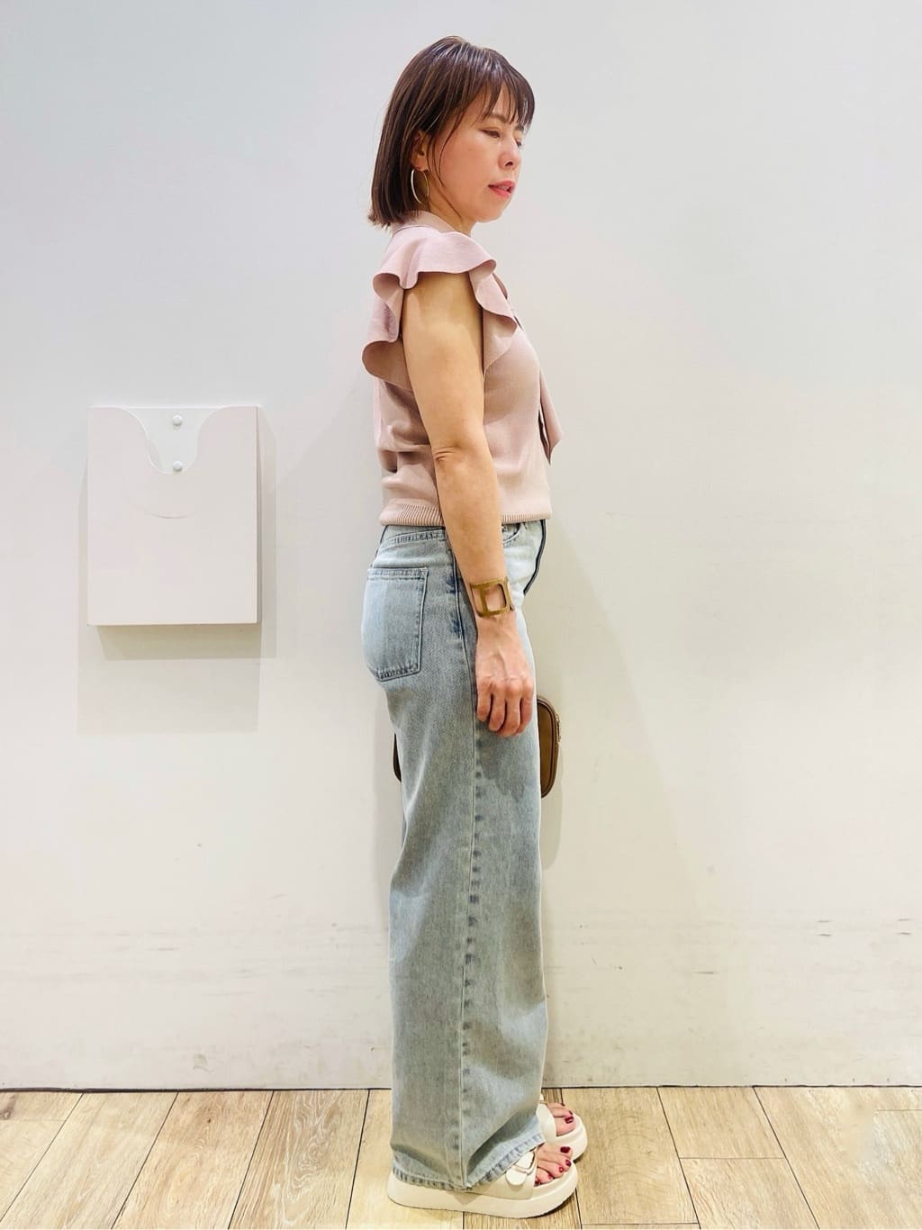 YUKOさんの「index｜《丈が選べる》デニムバギーパンツ【洗濯機洗い可】」を使ったコーディネート