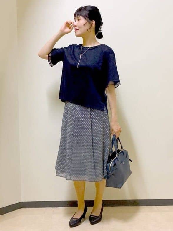  beni_gingerさんの「Reflect｜【マシンウォッシュ可／セットアップ可】コツキ柄プリントフレアスカート」を使ったコーディネート