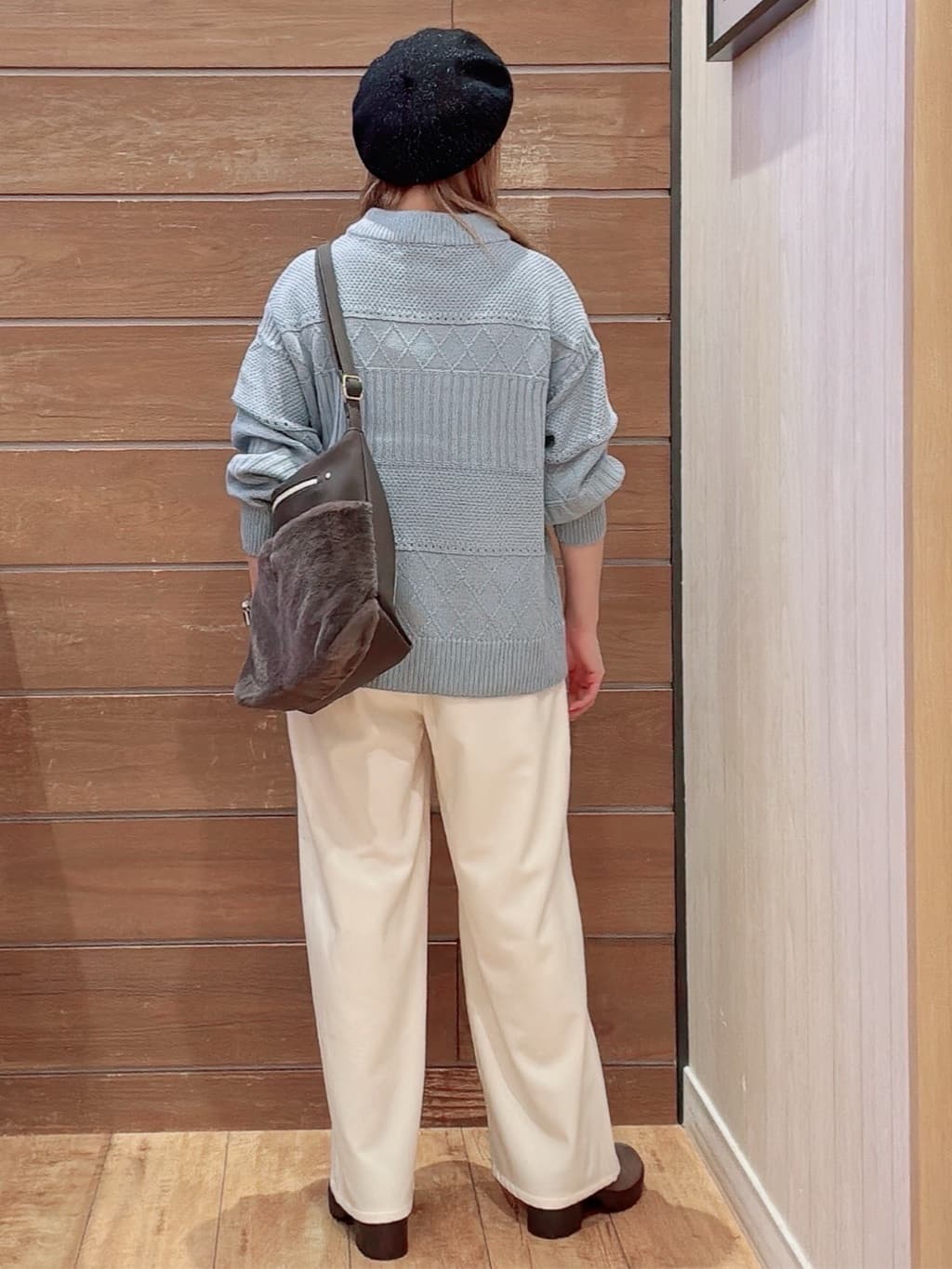 なみぞうさんの「SHOO･LA･RUE｜あったか裏起毛ベイカーパンツ」を使ったコーディネート