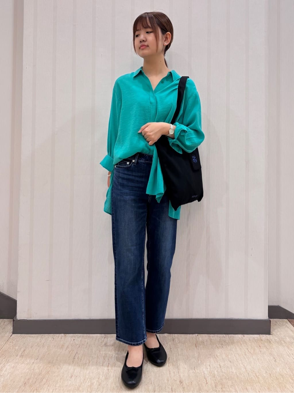 ちひさんの「INDIVI｜スゴラク バレーシューズ」を使ったコーディネート