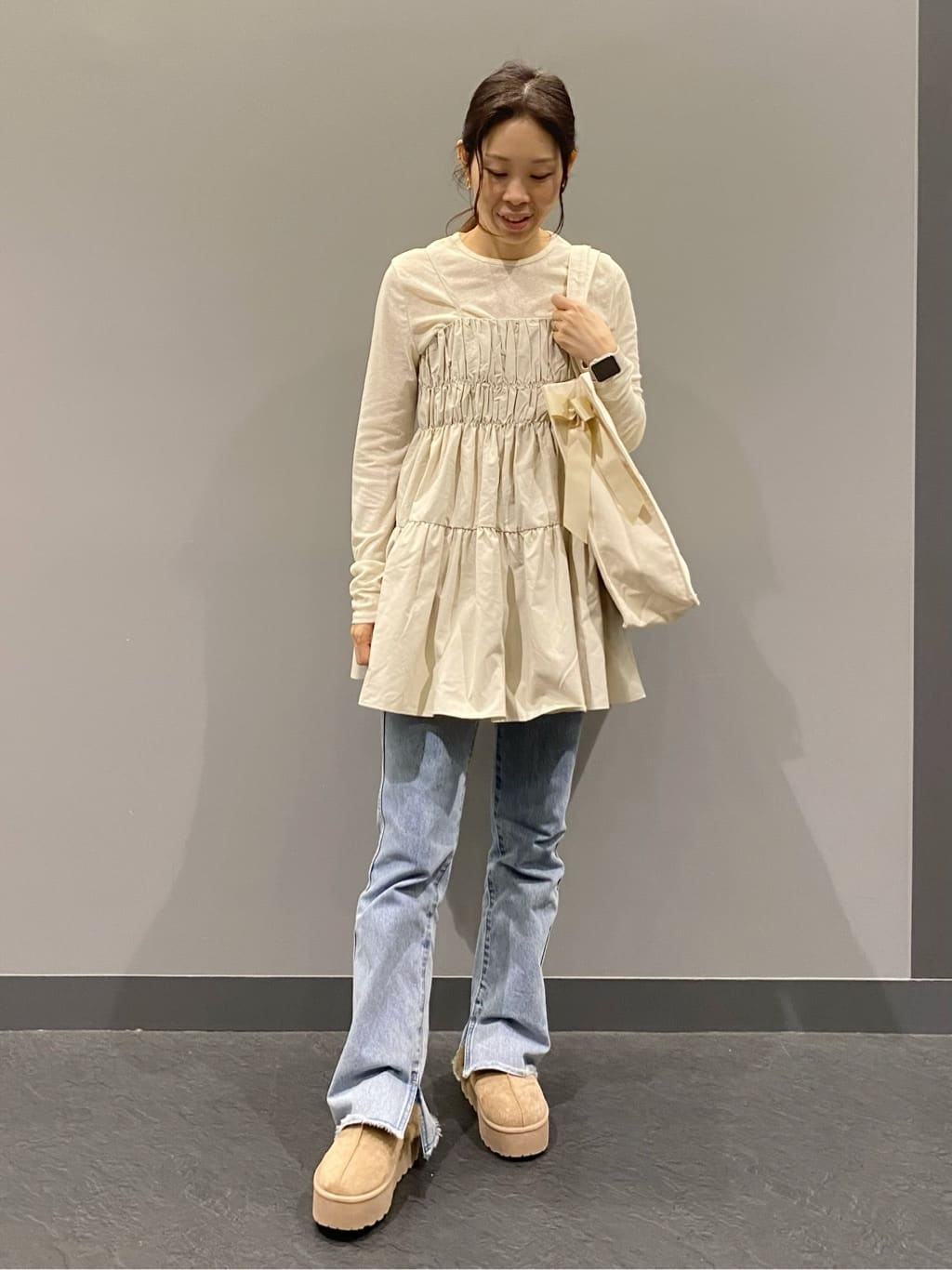 hiraさんの「ESPERANZA｜推し活にもぴったり！リリアンリーナサイドリボントートバッグ」を使ったコーディネート