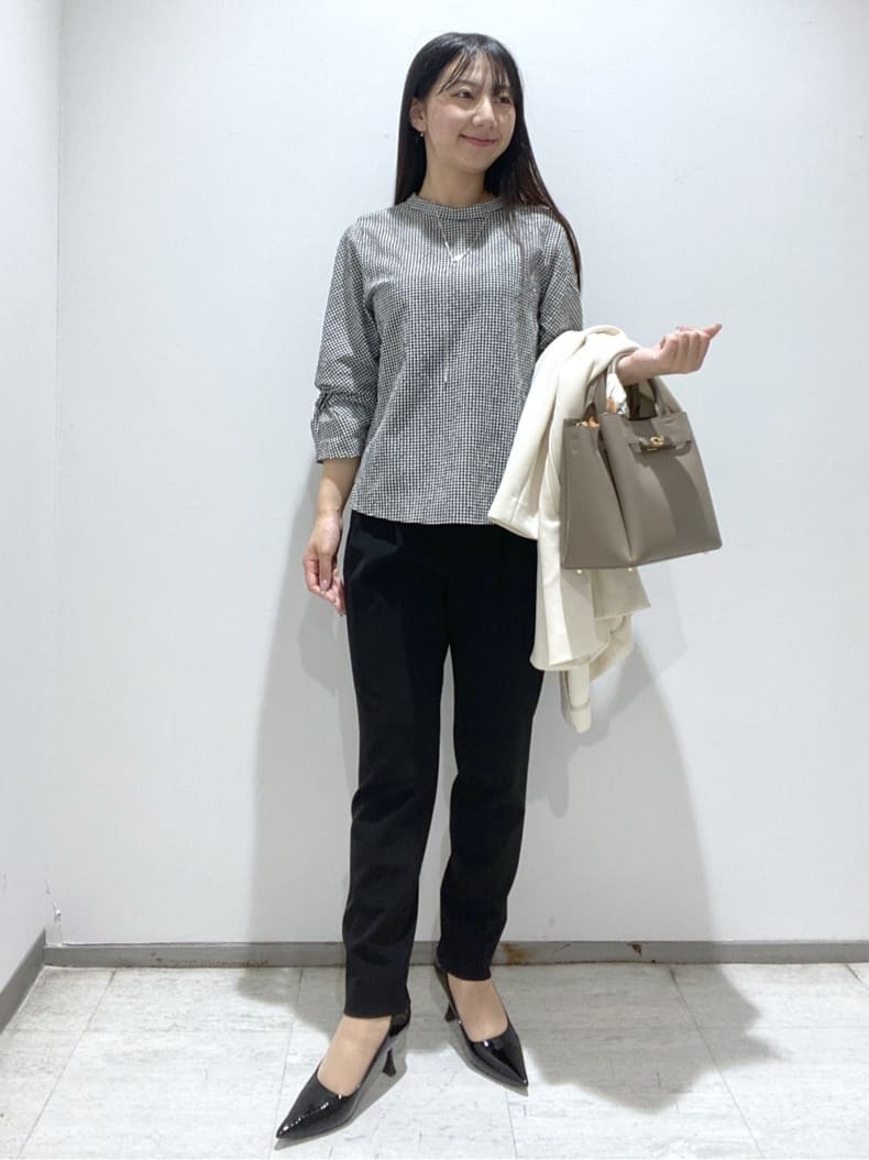 meiさんの「INDIVI｜【UVケア／吸汗速乾】スリーブデザインブラウス」を使ったコーディネート
