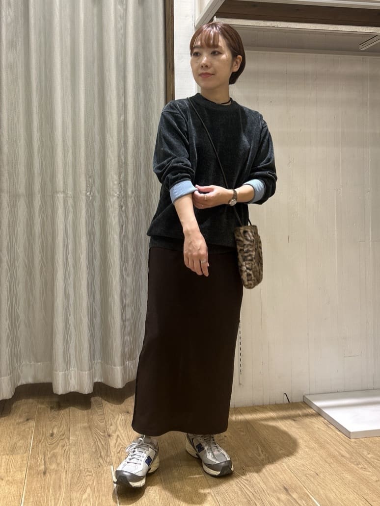 ga_riさんの「THE SHOP TK｜【触れるたびに心地良い】ライトモールニット　洗濯機OK/ユニセックスでおすすめ！」を使ったコーディネート