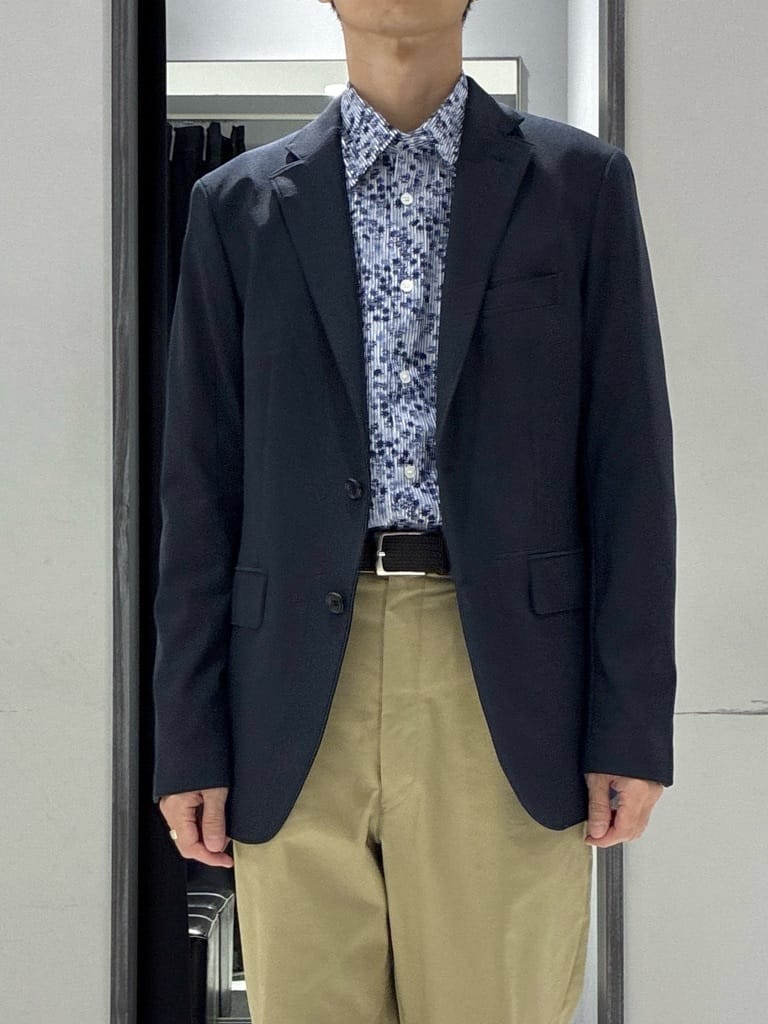 わいずみさんの「TAKEO KIKUCHI｜【360&deg;ストレッチ／セットアップ対応】None Of Stress ジャケット」を使ったコーディネート