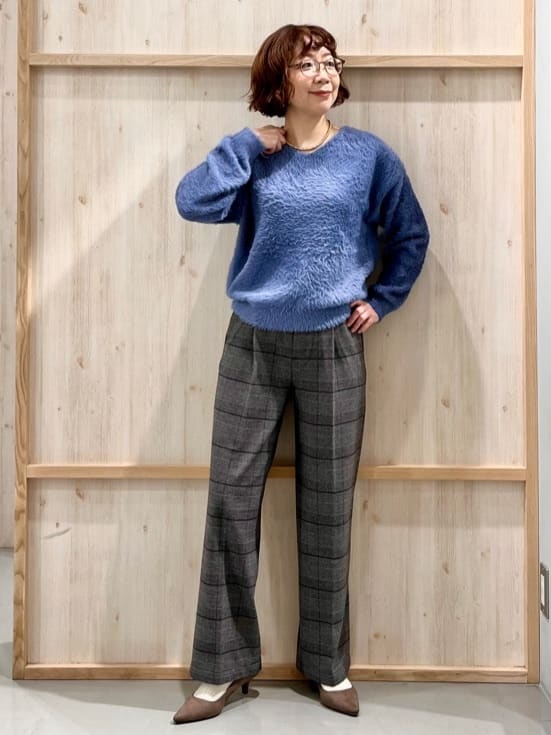 nakoさんの「THE SHOP TK｜【華やかで柔らか】ふわふわフェザーニット/洗える・前後2WAY」を使ったコーディネート