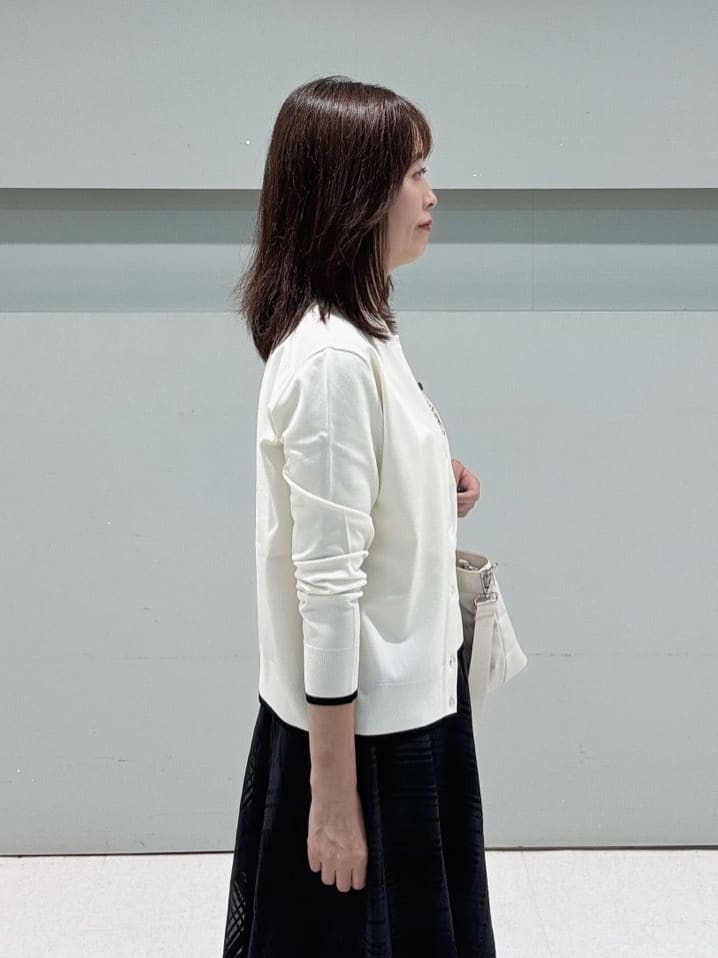 makiさんの「UNTITLED｜【アンサンブル可/薄手/洗える】5分袖クルーニット」を使ったコーディネート