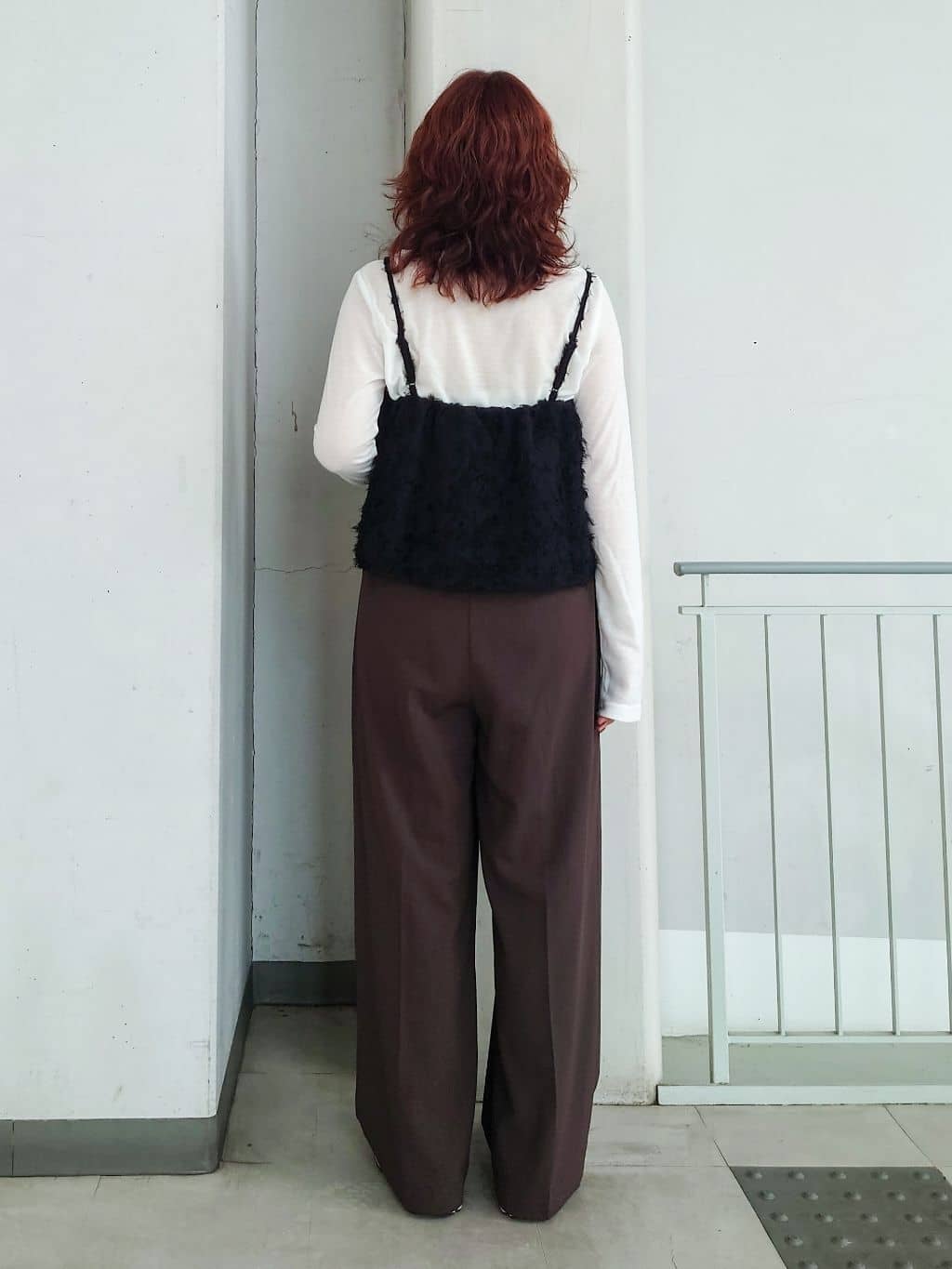 maruさんの「THE SHOP TK｜【ふわふわあったか】フェザーカーディガン」を使ったコーディネート