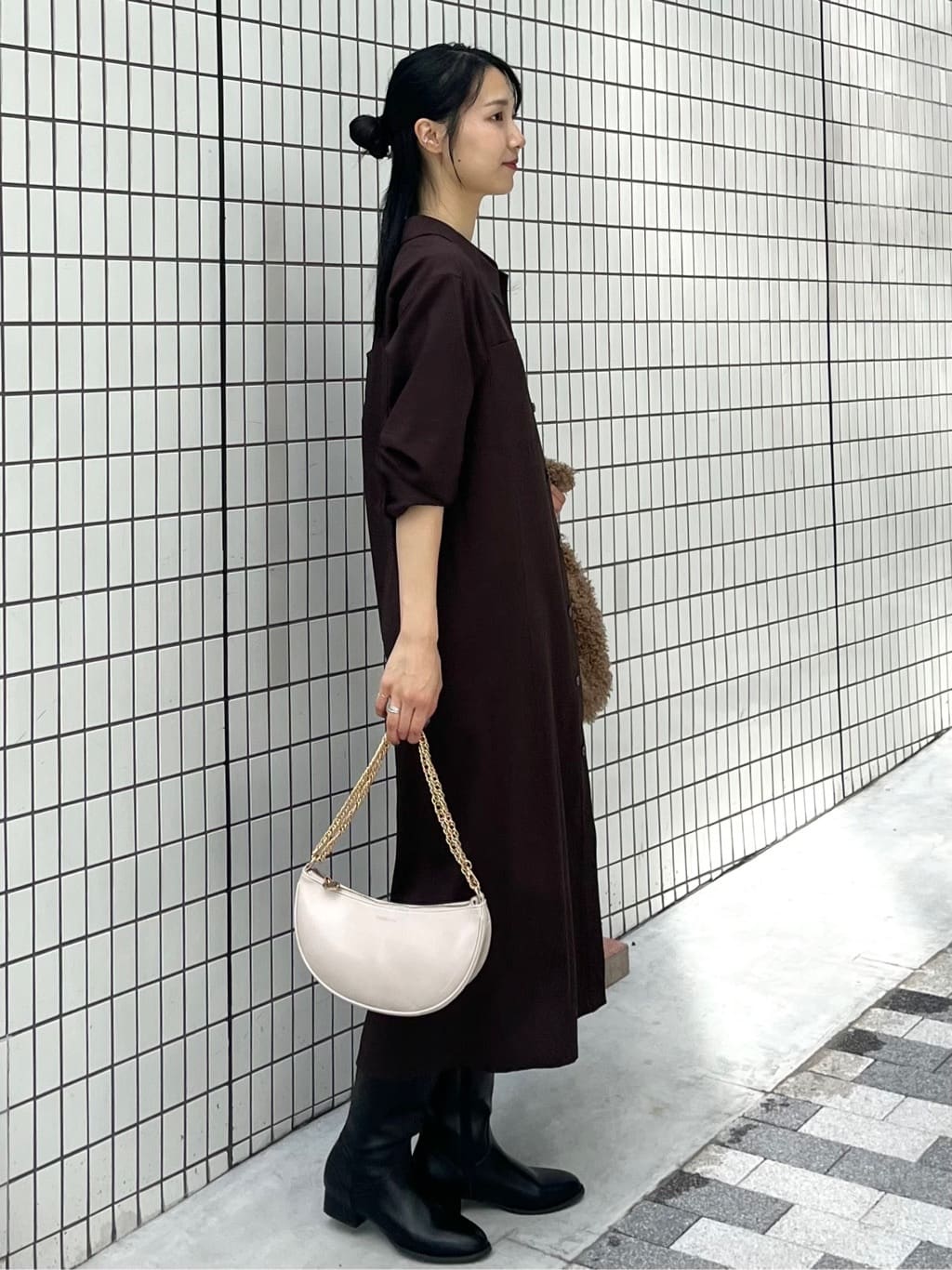 sachikoさんの「OPAQUE.CLIP｜【es】ダブルポケットロングシャツワンピース【洗濯機OK】」を使ったコーディネート