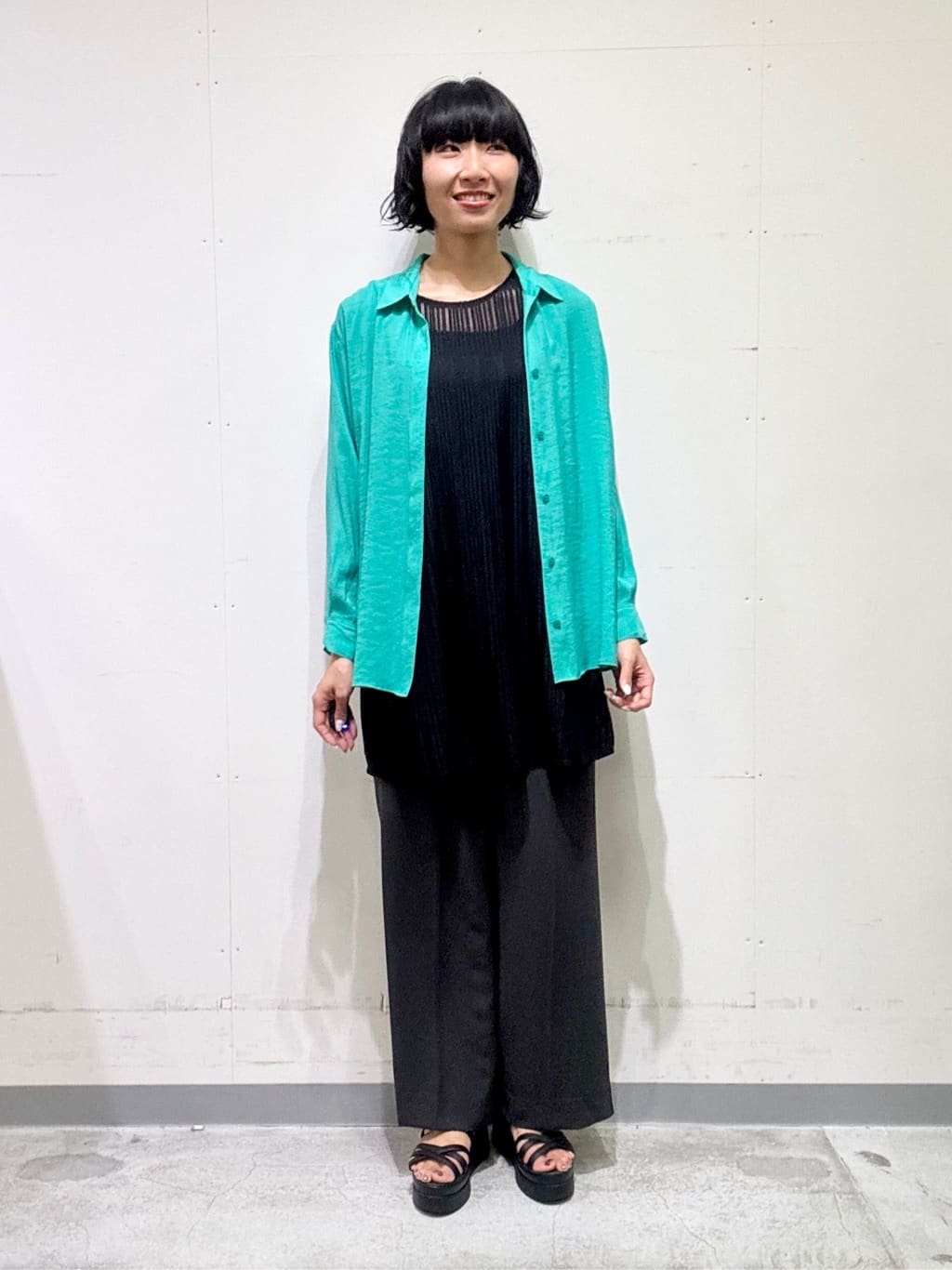 naoさんの「INDIVI｜【洗える／セットアップ可能】ラッセルチュニック」を使ったコーディネート