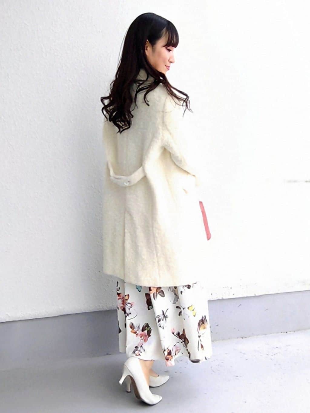 keinaさんの「SunaUna｜【COLLECTION LINE】ブークレーコート」を使ったコーディネート