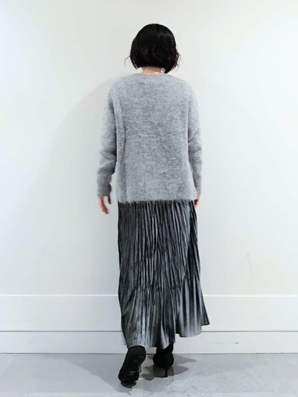 ミズタさんの「UNTITLED｜【ゆったり】アルパカ混シャギーニット」を使ったコーディネート