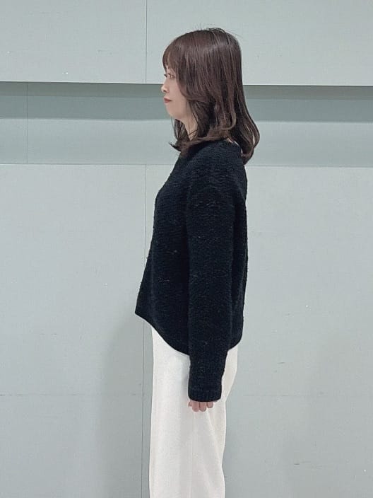 makiさんの「UNTITLED｜【ツイード調/コンパクト丈】ブークレーボートネックニット」を使ったコーディネート