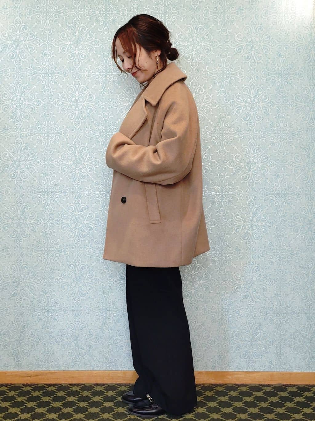 かどさんの「index｜カシミヤブレンドウールミドルピーコート」を使ったコーディネート