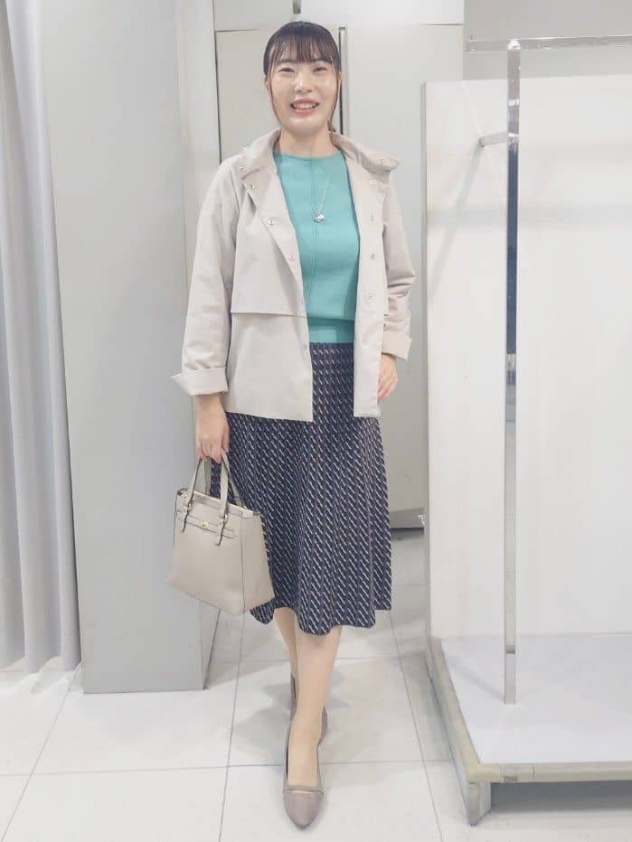 AZUSAさんの「Reflect｜【すっきり見え／フード取り外し可／通勤におすすめ◎】ライティアウター」を使ったコーディネート