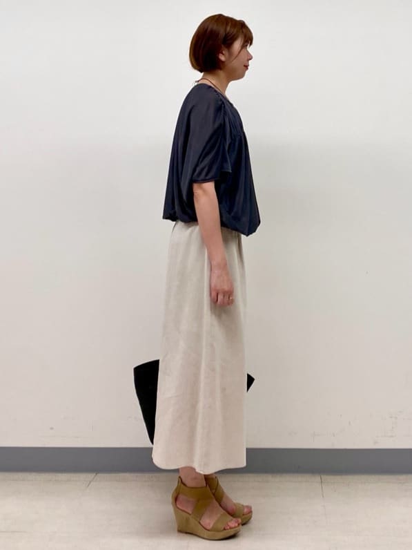 まいこさんの「INDIVI｜【洗える／体型カバー】シャーリングシアートップス」を使ったコーディネート