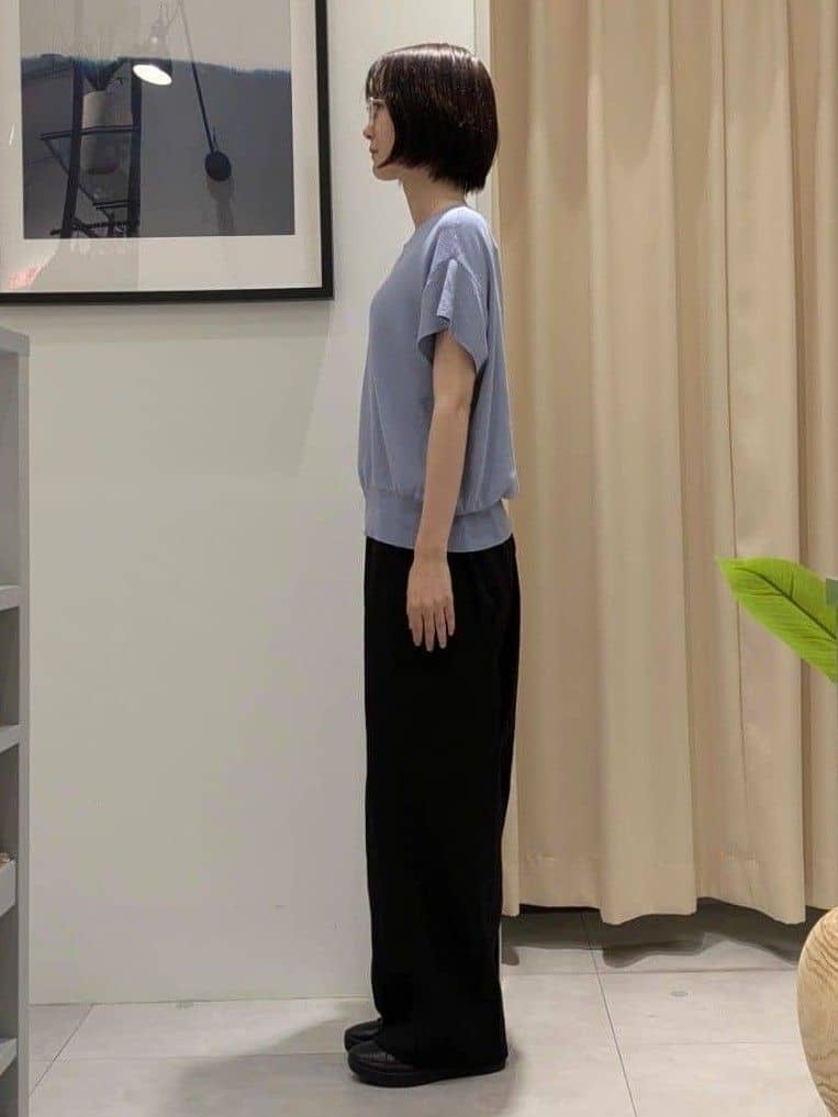 なめさんの「THE SHOP TK｜さらさらフレアスリーブサマーニット【毛玉になりにくい/UV/洗濯機OK】」を使ったコーディネート