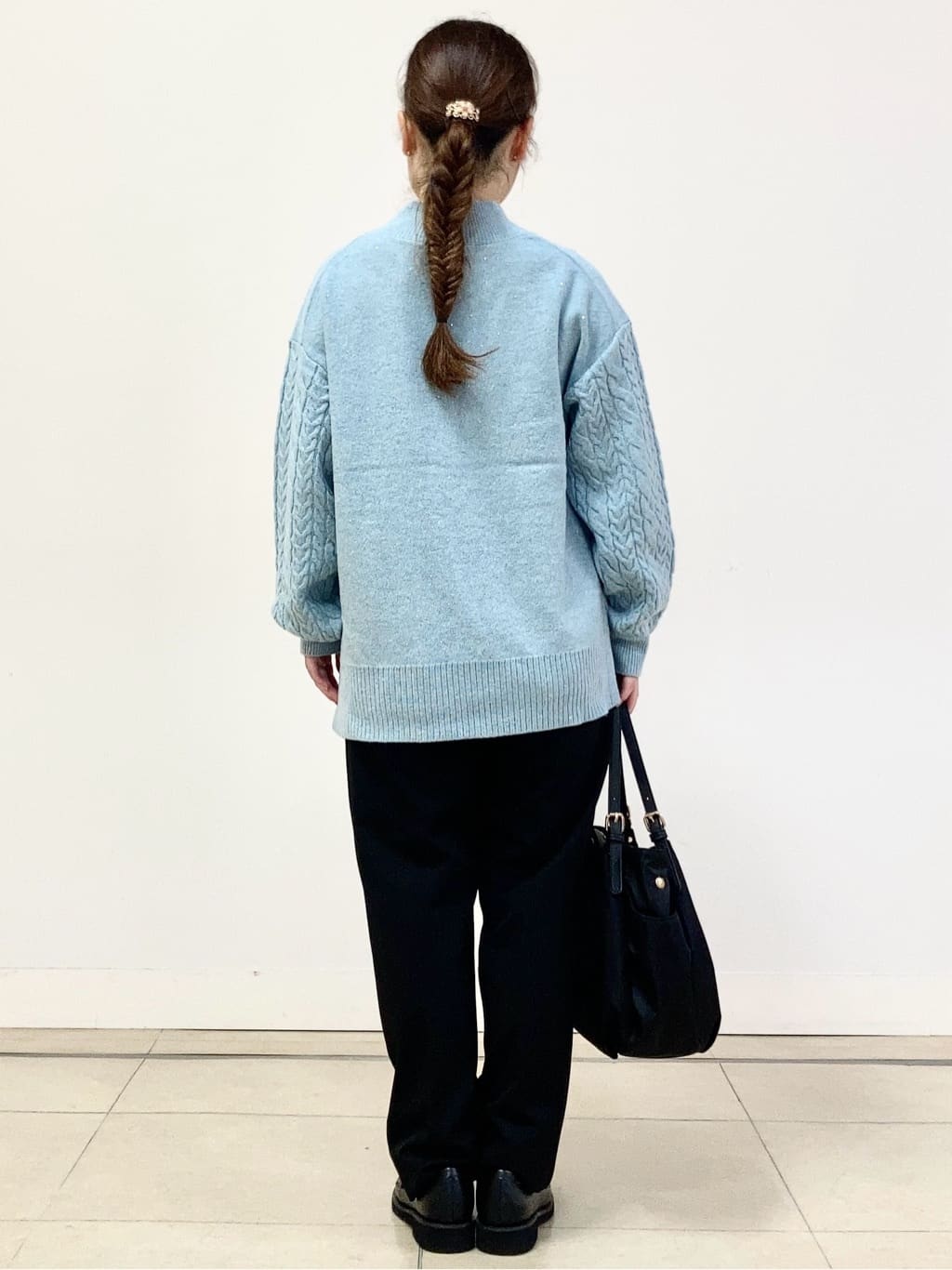 tomominさんの「Reflect｜【すっきり見え／フード取り外し可／通勤におすすめ◎】ライティアウター」を使ったコーディネート
