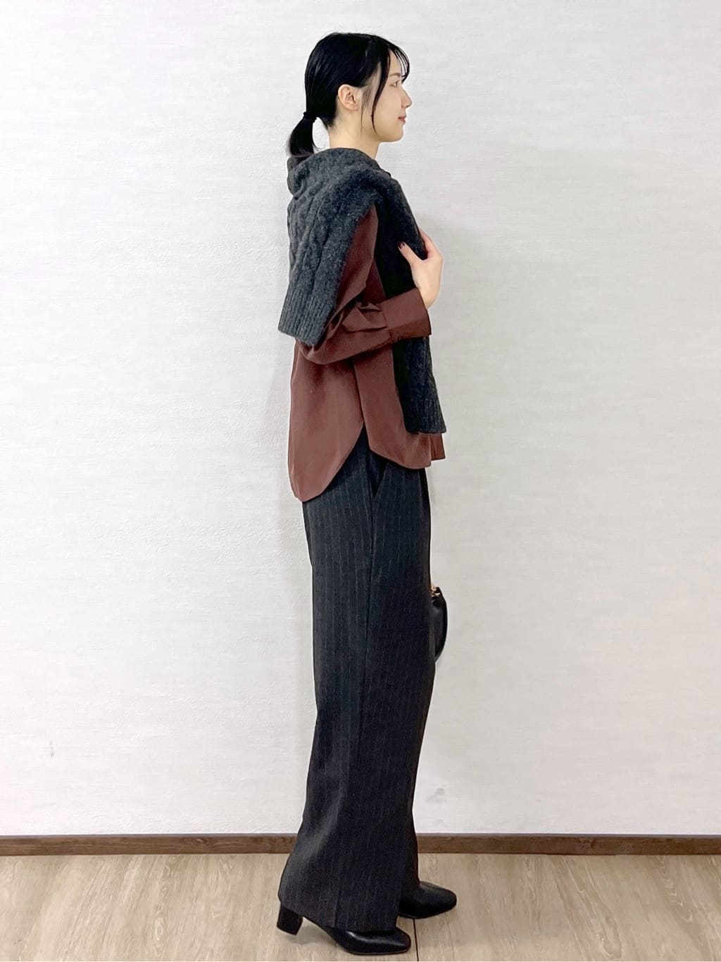 sachikoさんの「OPAQUE.CLIP｜ポケット刺繍レギュラーカラーシャツ【洗濯機OK】」を使ったコーディネート