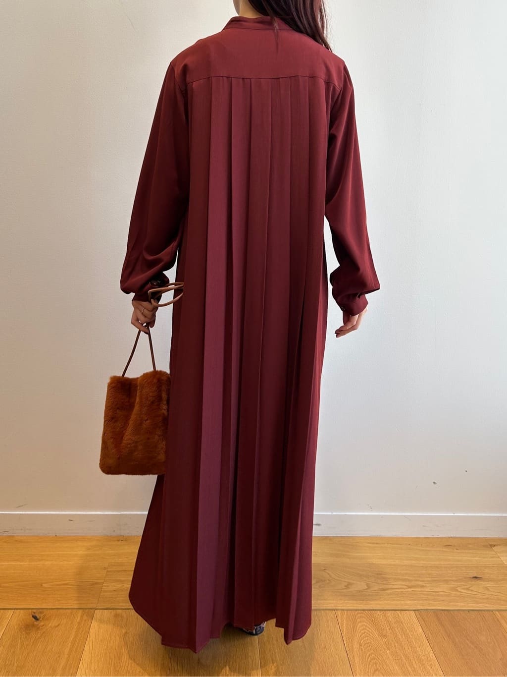 RINAさんの「OPAQUE.CLIP｜バックプリーツワンピース【洗濯機OK】」を使ったコーディネート