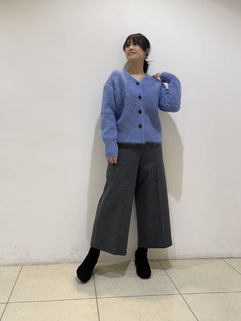 watanabeさんの「UNTITLED｜【ゆったり】アルパカ混シャギー カーディガン」を使ったコーディネート