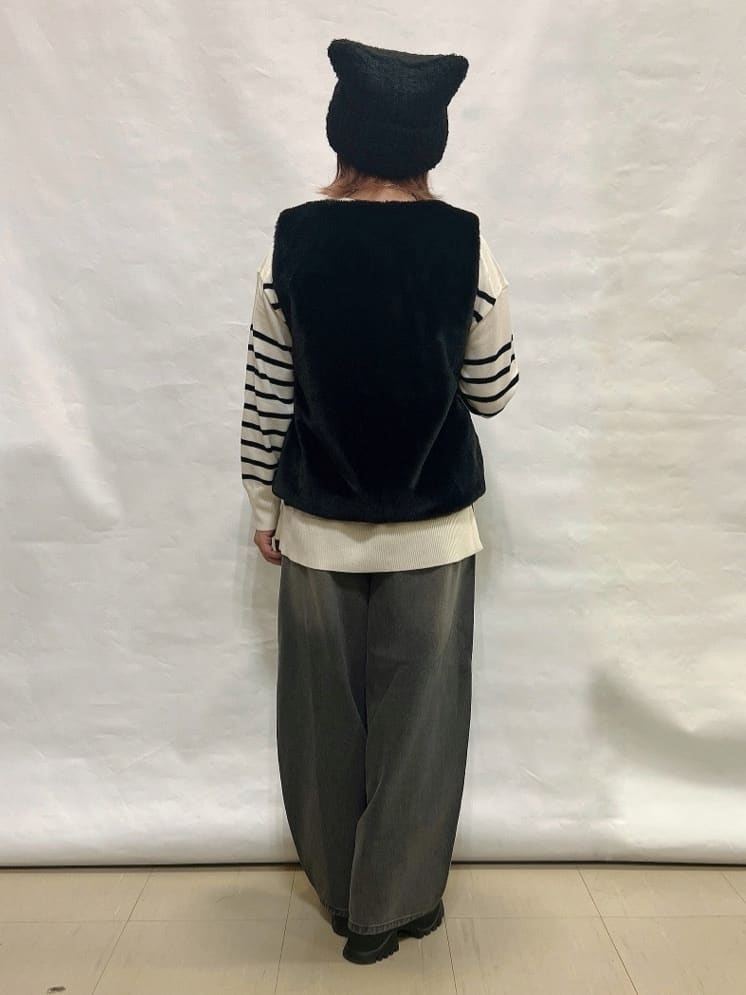 YUIさんの「SHOO･LA･RUE｜【S-LL】立体カーブデニムパンツ」を使ったコーディネート