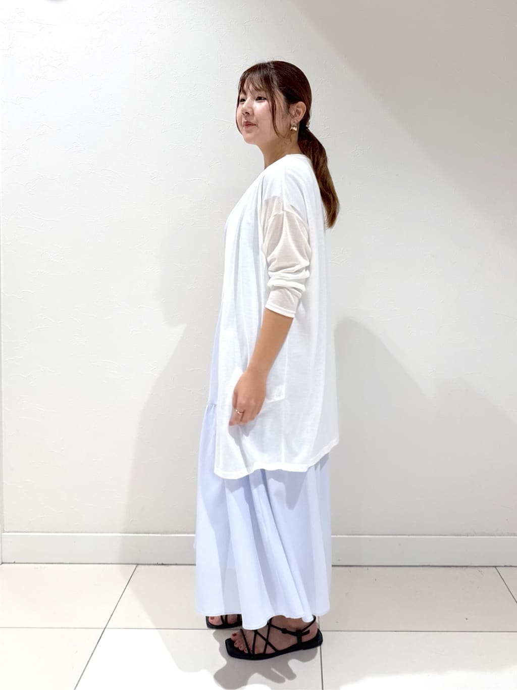 YUUKIさんの「INDIVI｜【1枚でコーデ完成！】タックワンピース」を使ったコーディネート