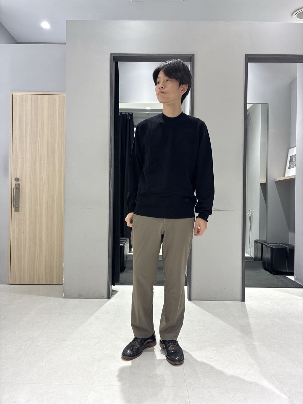 わいずみさんの「TAKEO KIKUCHI｜【360&deg;ストレッチ／セットアップ対応】None Of Stress ジャケット」を使ったコーディネート