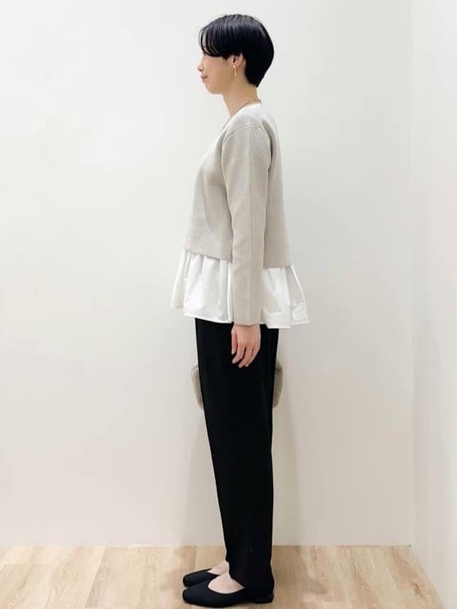 yurieさんの「OPAQUE.CLIP｜《ツインセット》ショートラメニット&times;フレアタンクトップ【洗濯機OK】」を使ったコーディネート