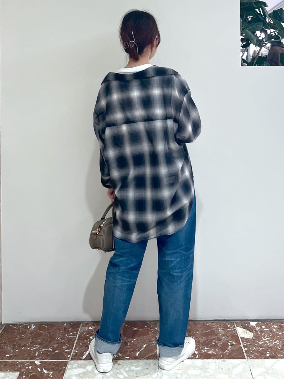 Makinoさんの「Dessin｜【洗える】シアーオンブレーチェックシャツ」を使ったコーディネート