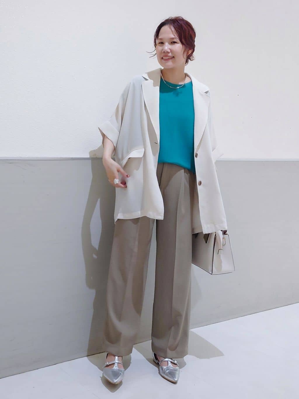 maruさんの「THE SHOP TK｜【6色展開】さらさらフレンチニット【毛玉になりにくい/洗濯機OK】」を使ったコーディネート