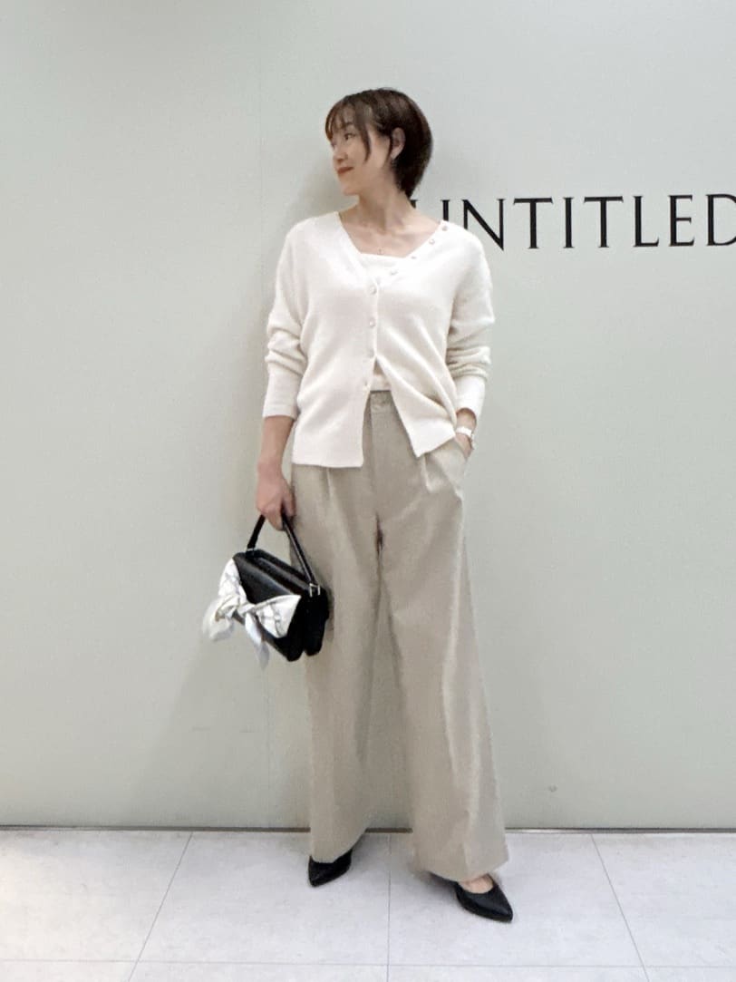 Mikiさんの「UNTITLED｜【トレンド/柔らかな素材感】ビスチェセットカーディガン」を使ったコーディネート
