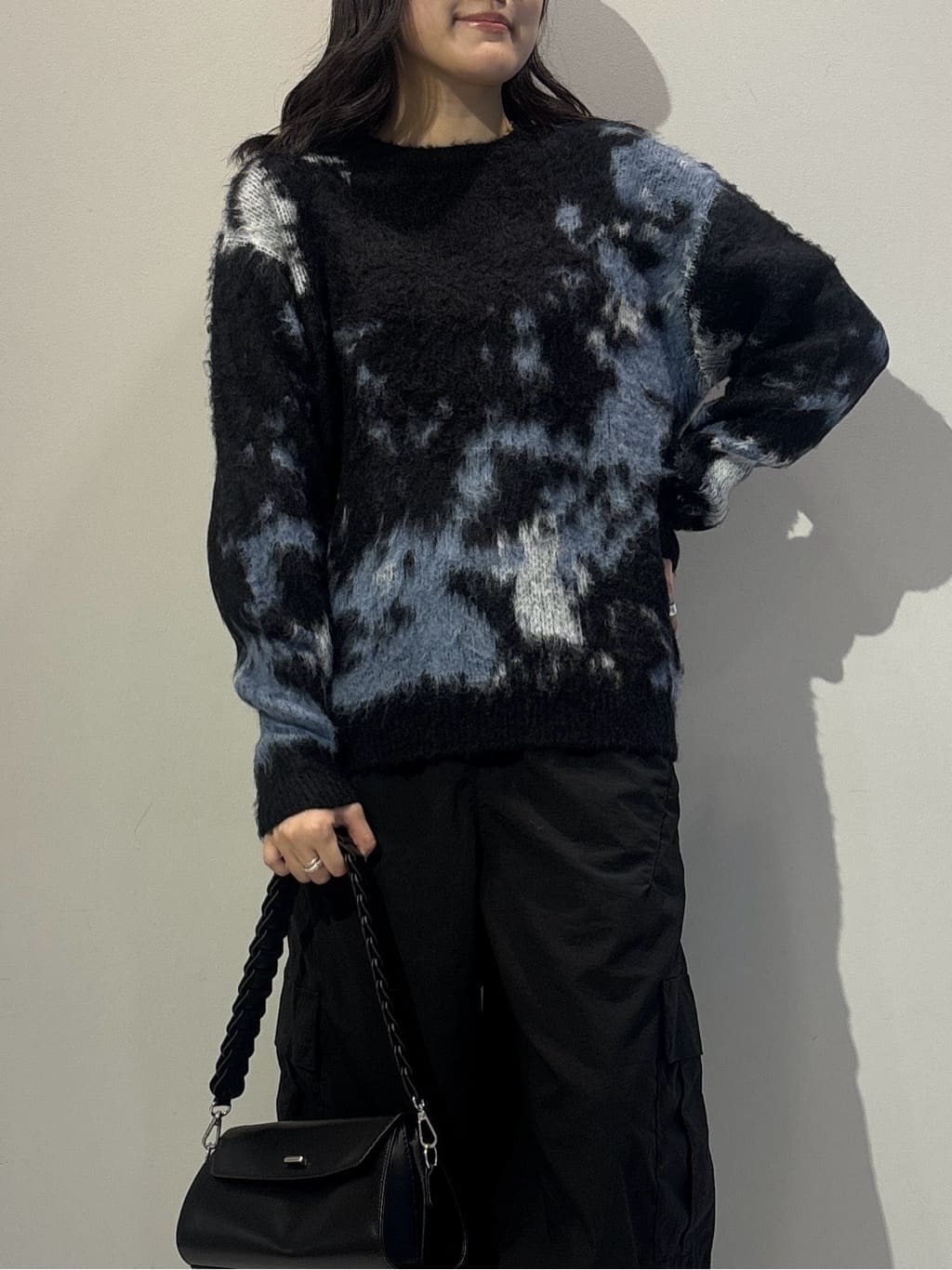Akutagawaさんの「tk.TAKEO KIKUCHI｜バギーバレルカーゴパンツ」を使ったコーディネート