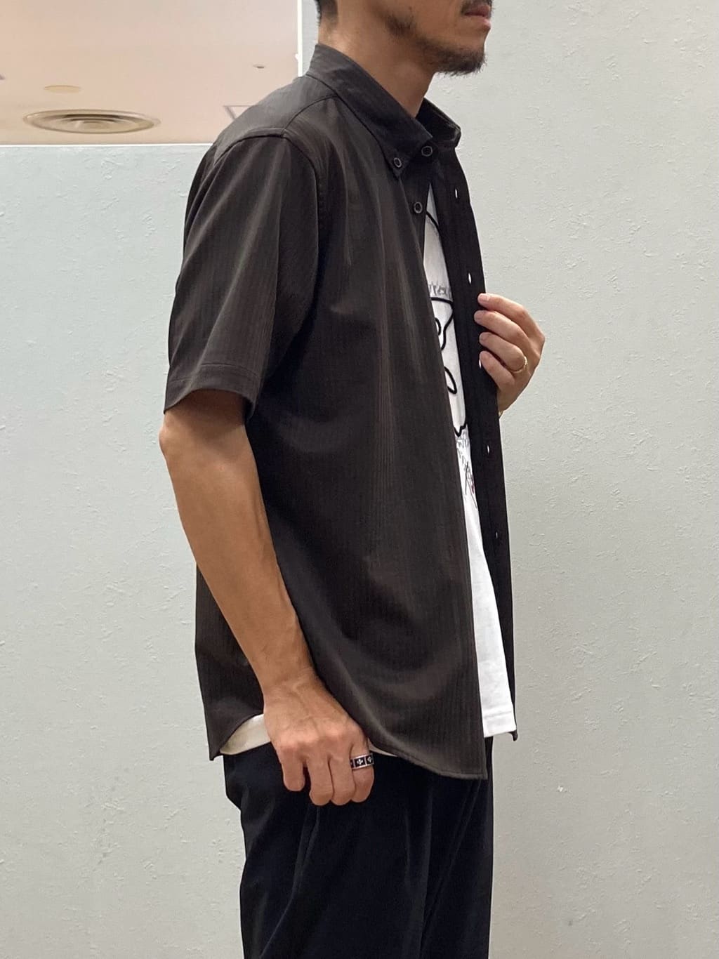 シュンさんの「TAKEO KIKUCHI｜【COOL CITY WEAR】ストライプジャージ ボタンダウンシャツ /接触冷感」を使ったコーディネート