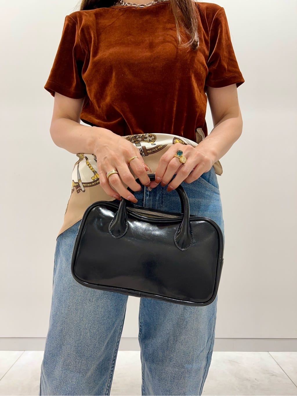 maiさんの「OPAQUE.CLIP｜フロッキーチュールTシャツ【洗濯機洗い可】」を使ったコーディネート