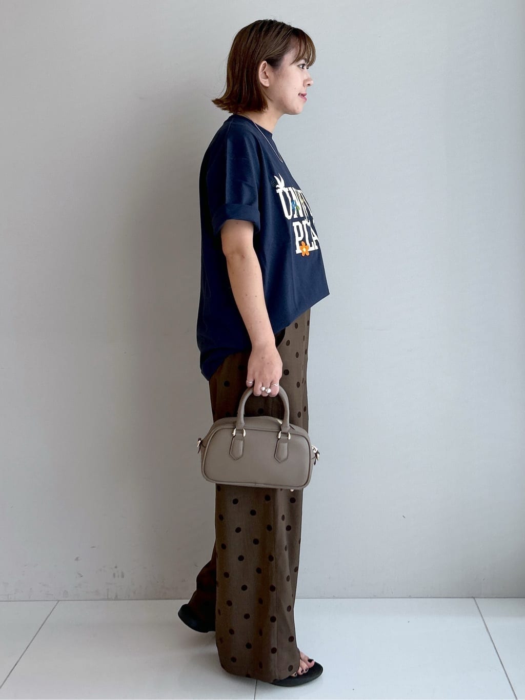 Hirokaさんの「Dessin｜ロゴ刺繍Tシャツ」を使ったコーディネート