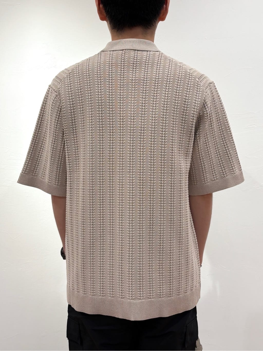 ABEさんの「DRESSTERIOR｜【撥水仕様】シュリンクレザー ショルダーバッグ」を使ったコーディネート