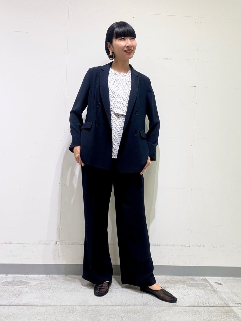 naoさんの「INDIVI｜【着る日傘／遮熱／UVケア】ダブルジャケット」を使ったコーディネート
