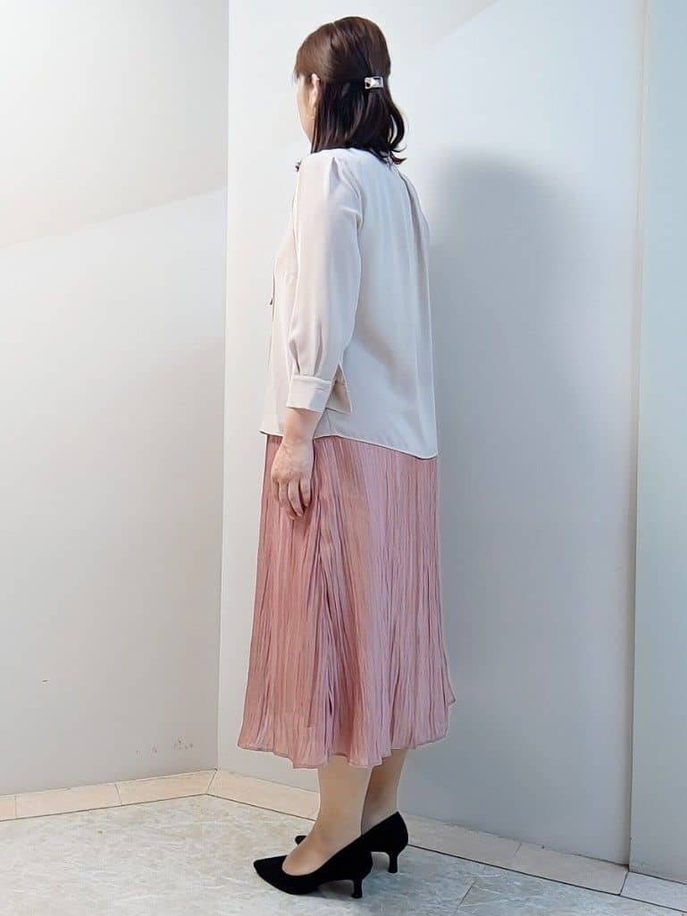 エリさんの「Reflect｜【パンツにもスカートにも合わせやすい◎】ライティブルゾン」を使ったコーディネート