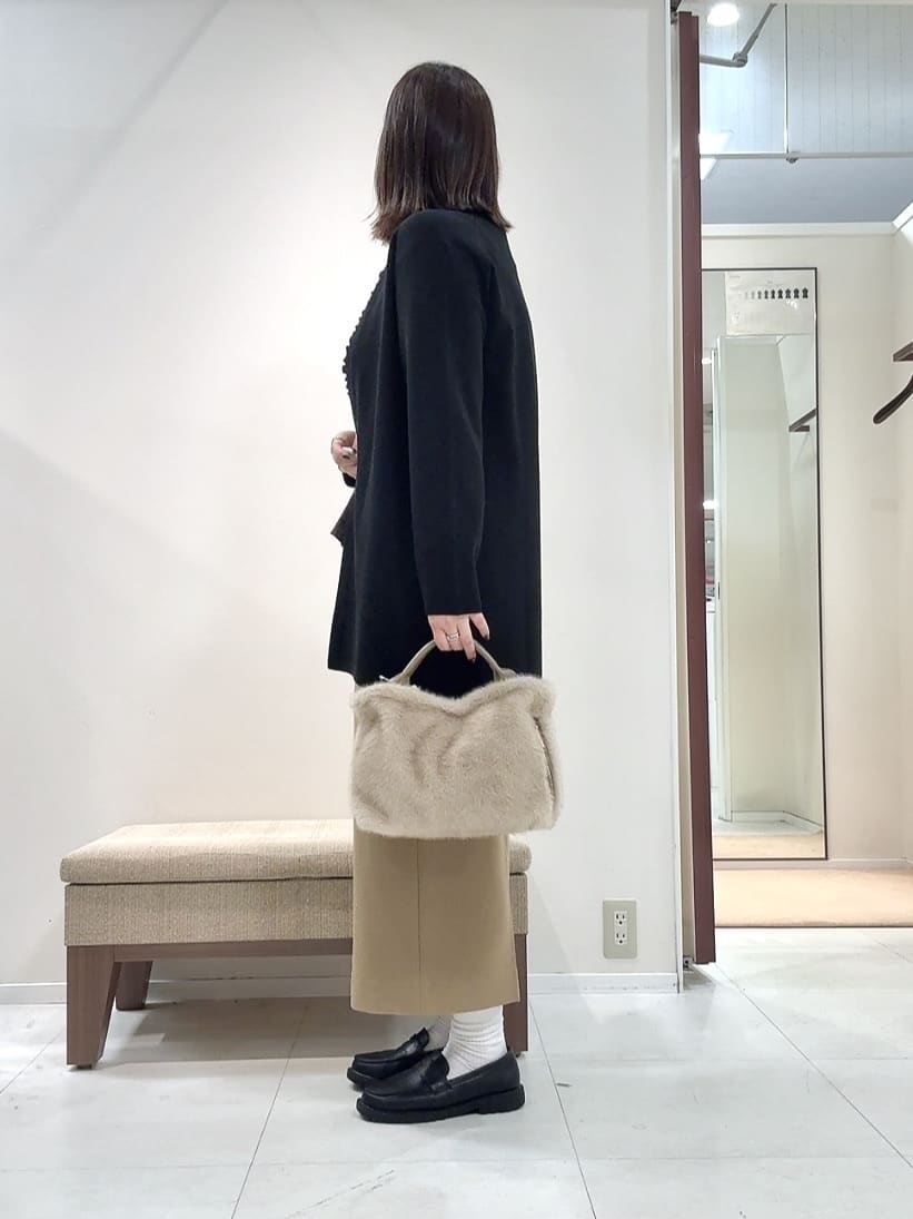 YUIさんの「UNTITLED｜【洗える/ボタンなし】ミラノリブカーディガン」を使ったコーディネート